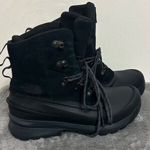 The North Face Boots.Like New.Worn one time.Sise 10.5